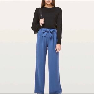 Lululemon Noir Pants